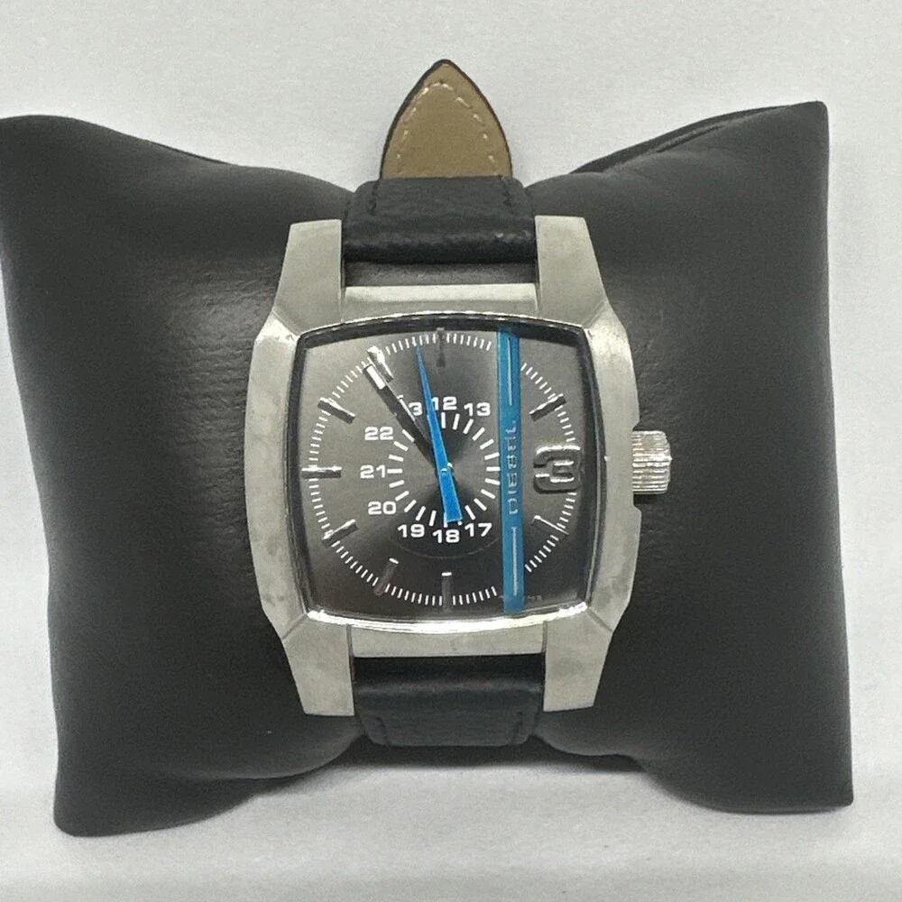 Diesel DZ1128 Men's Black Stainless Steel Analog Dial Quartz Wrist Watch HME671